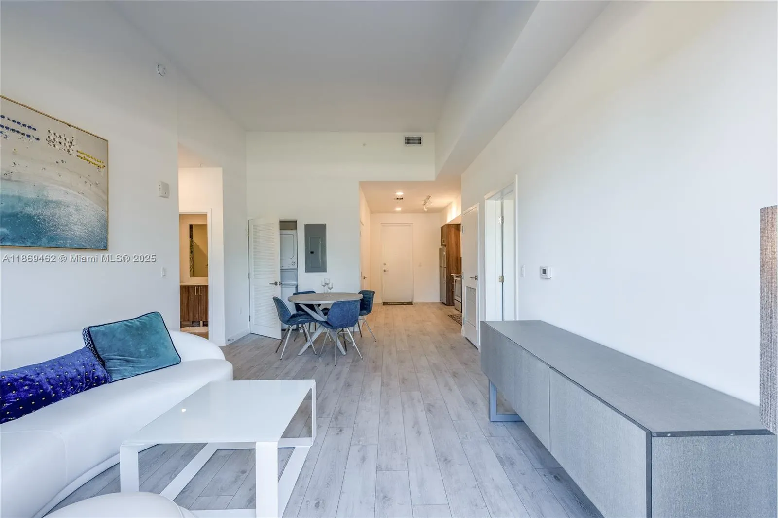 1080 NE 215th St, #01-403