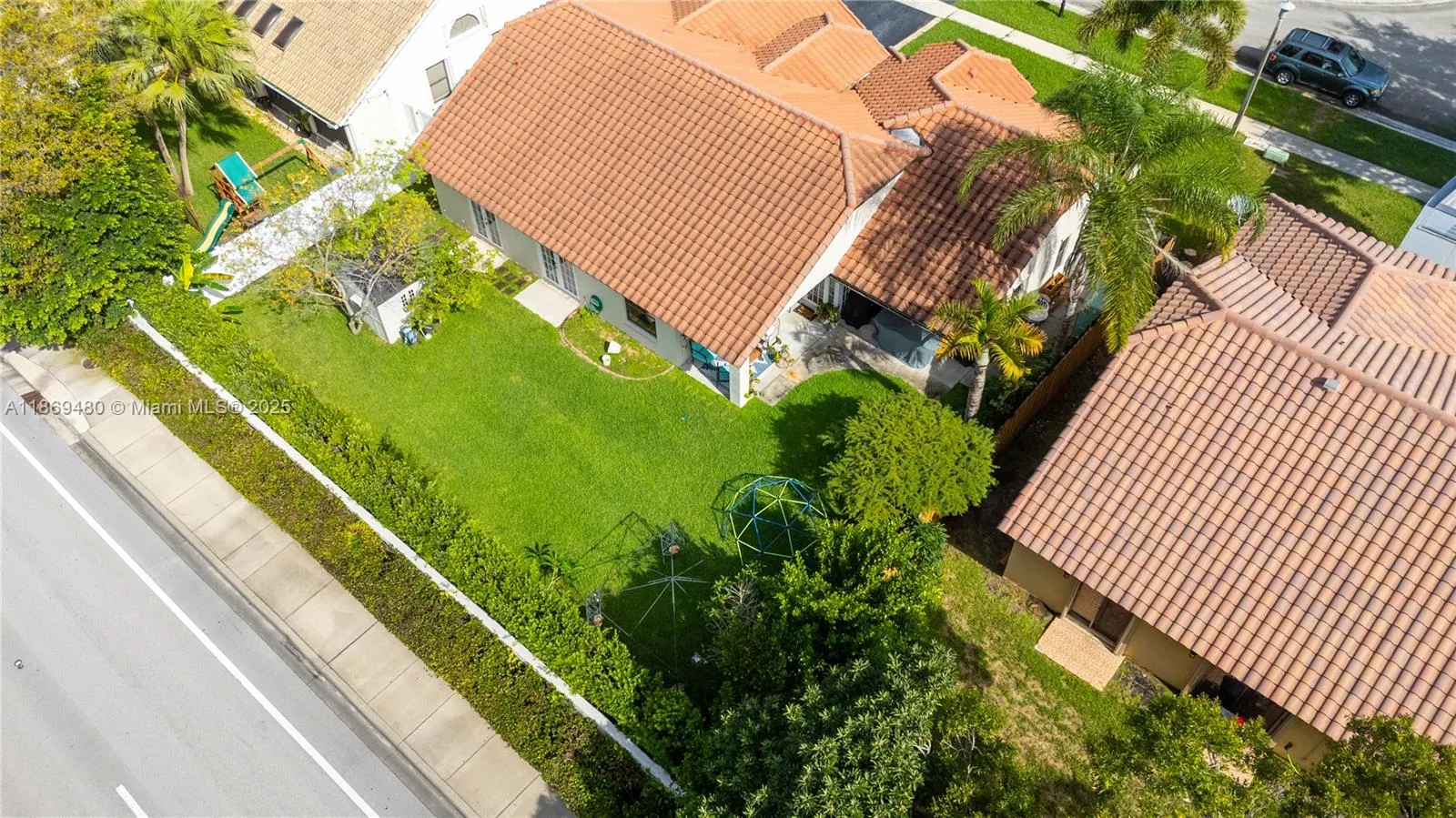 10900 NW 18th Ct