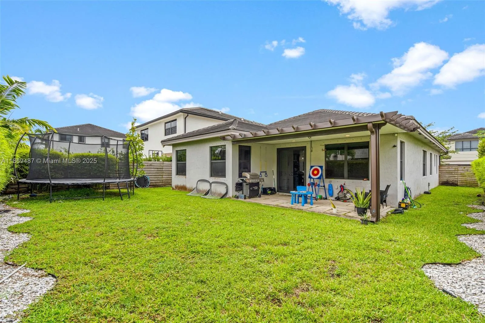 15877 SW 136th Way