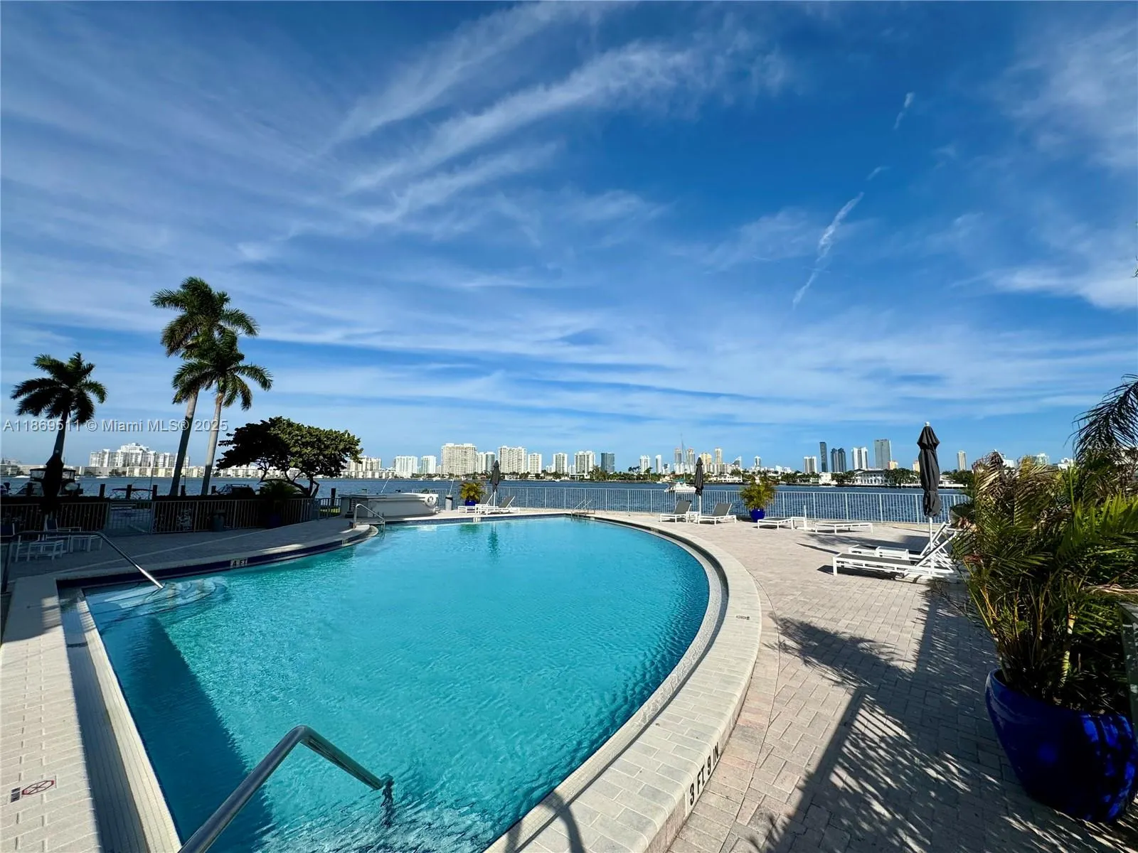16546 NE 26th Ave, #3G