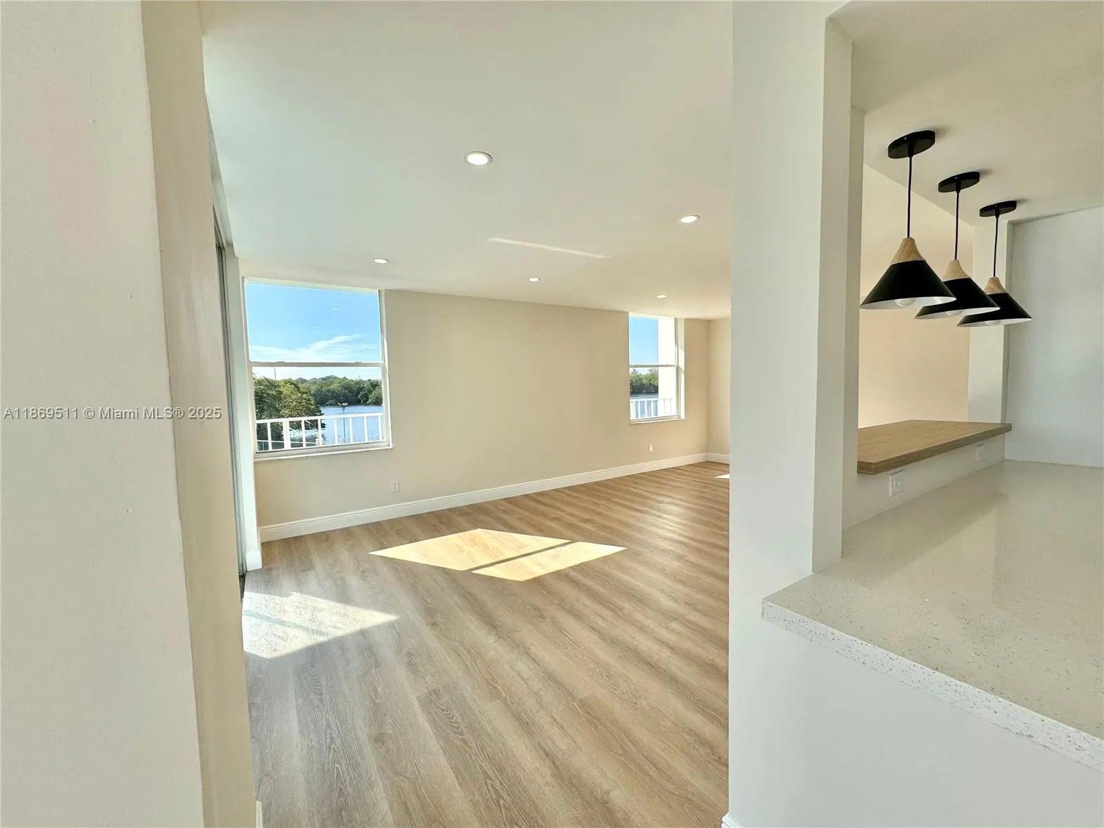 16546 NE 26th Ave, #3G
