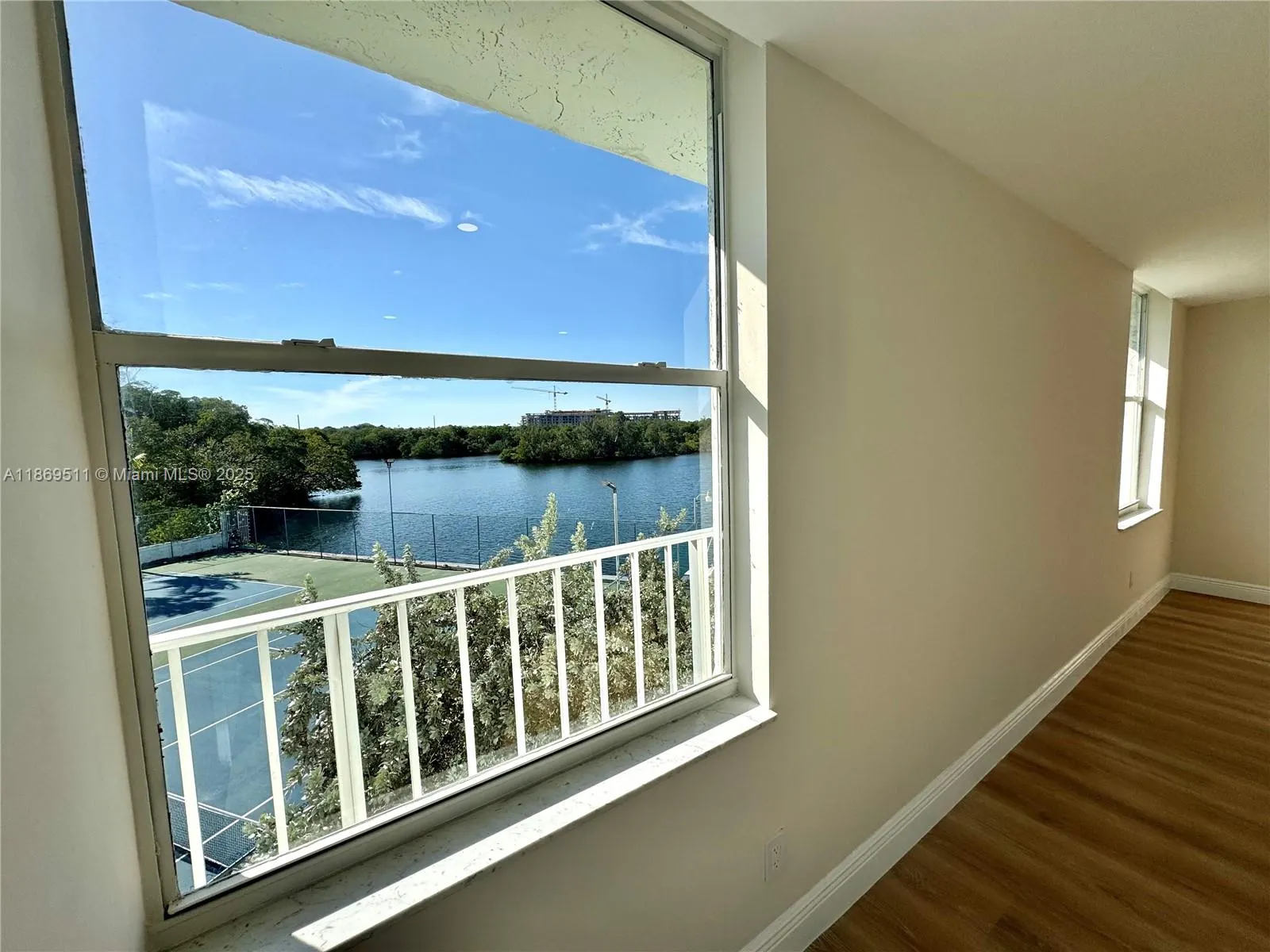 16546 NE 26th Ave, #3G