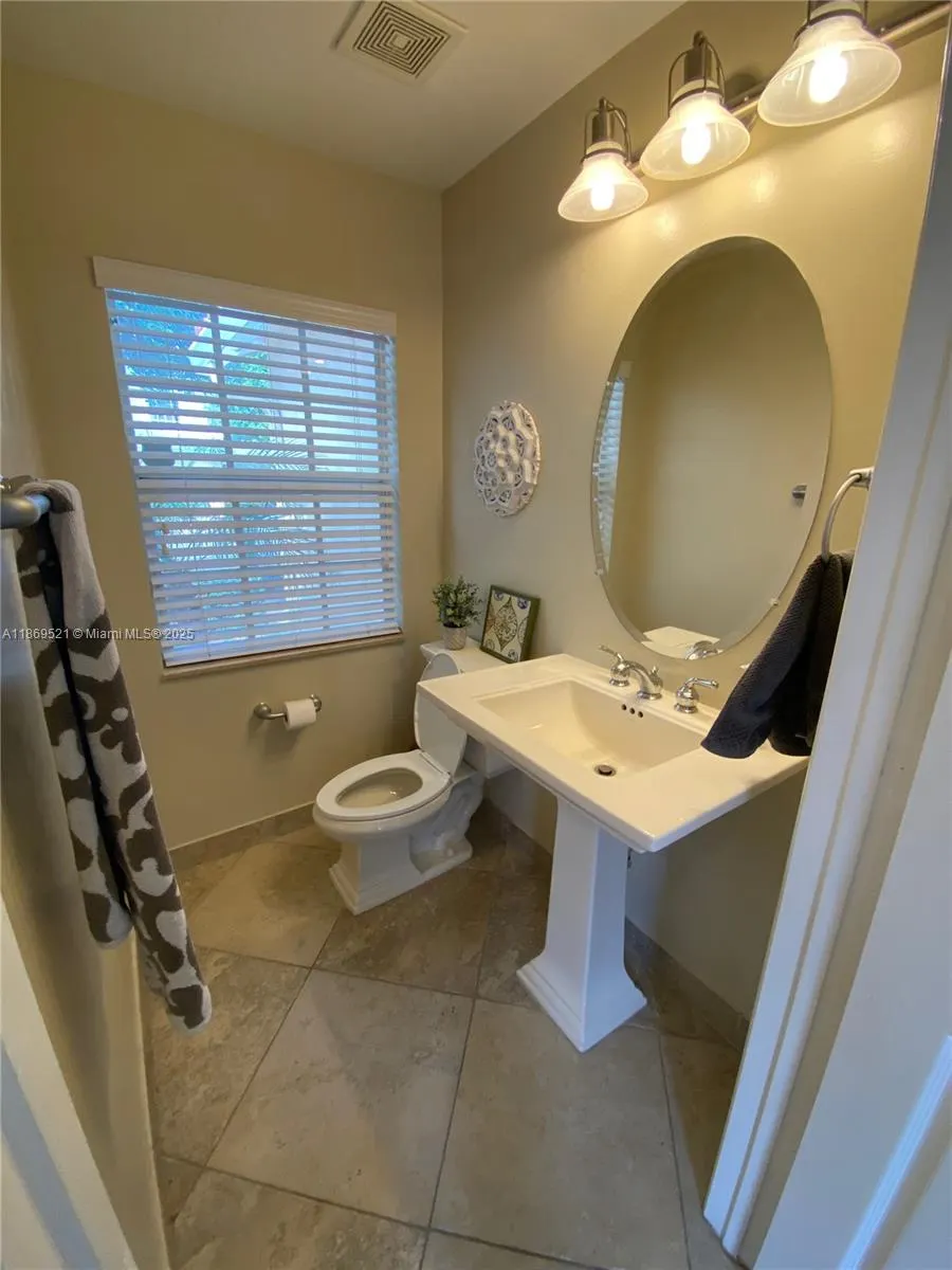 22159 Majestic Woods Way