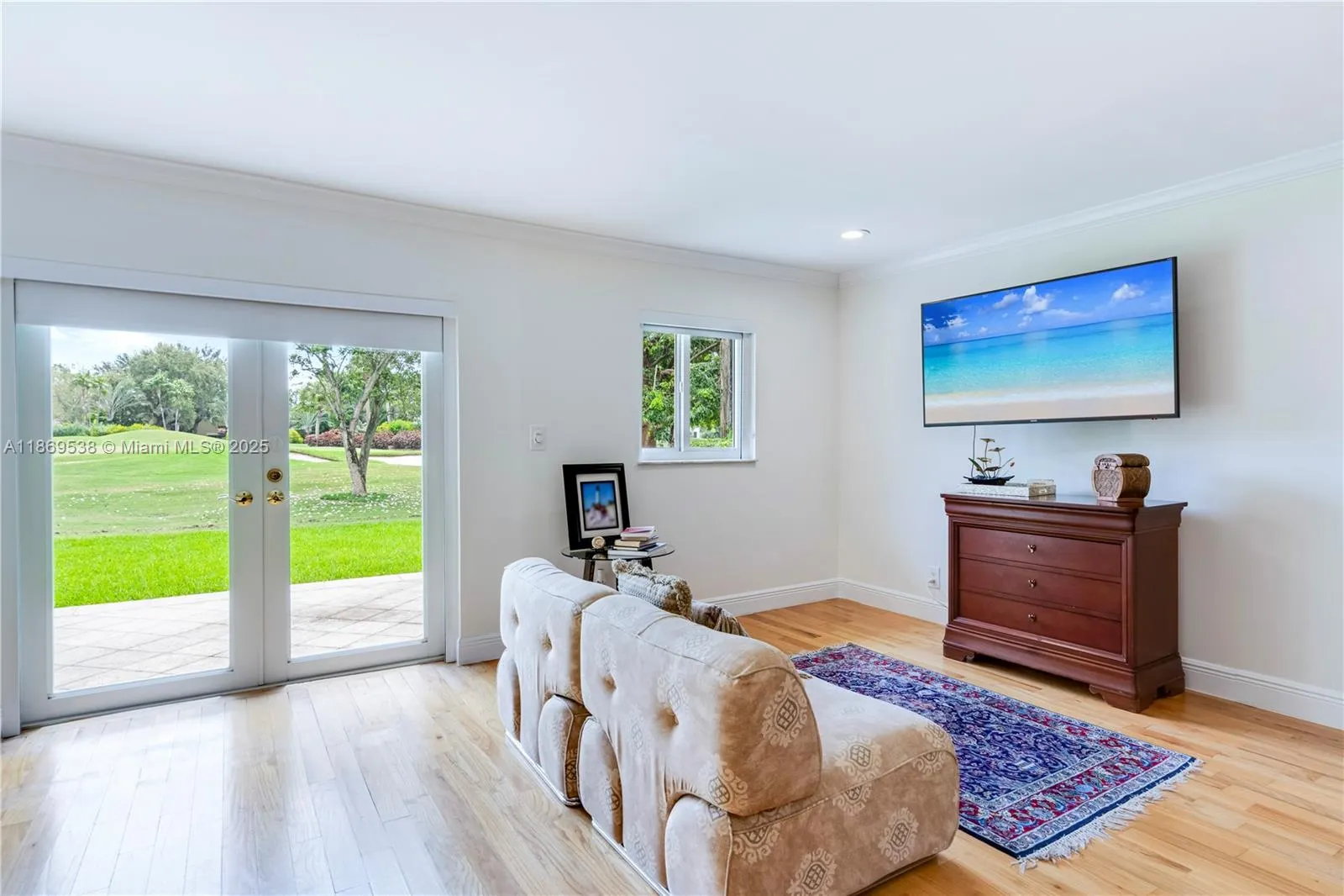 4001 Santa Maria St