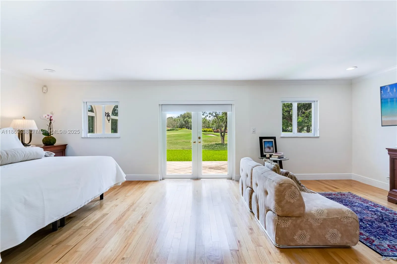 4001 Santa Maria St