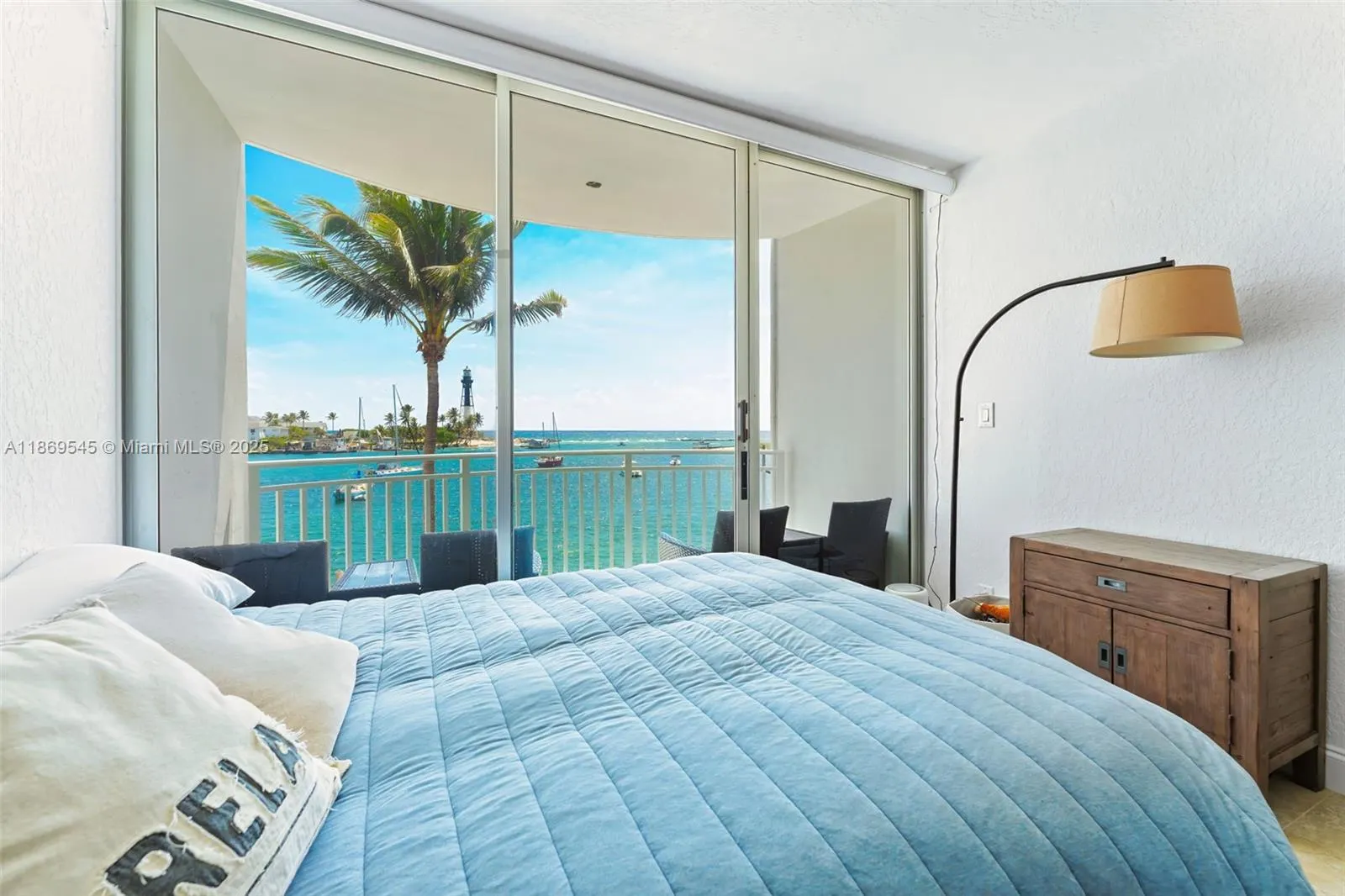 2508 Bay Dr, #305