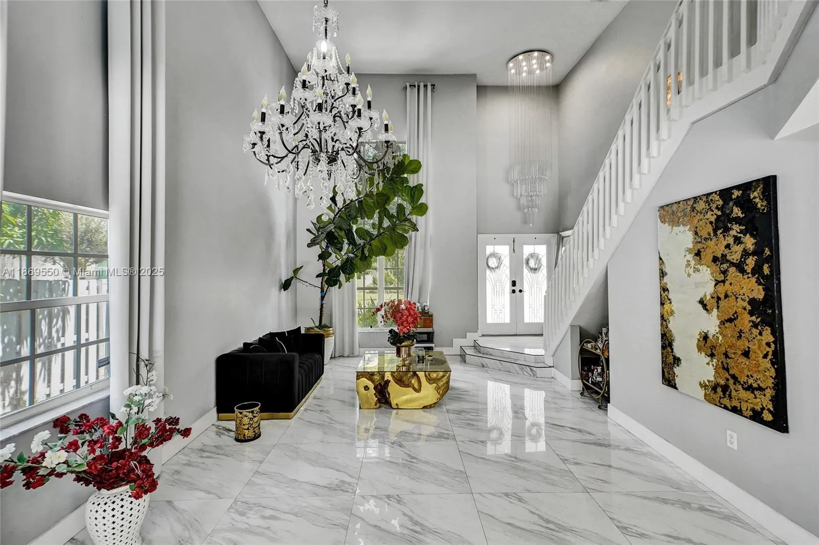 85 Gables Blvd