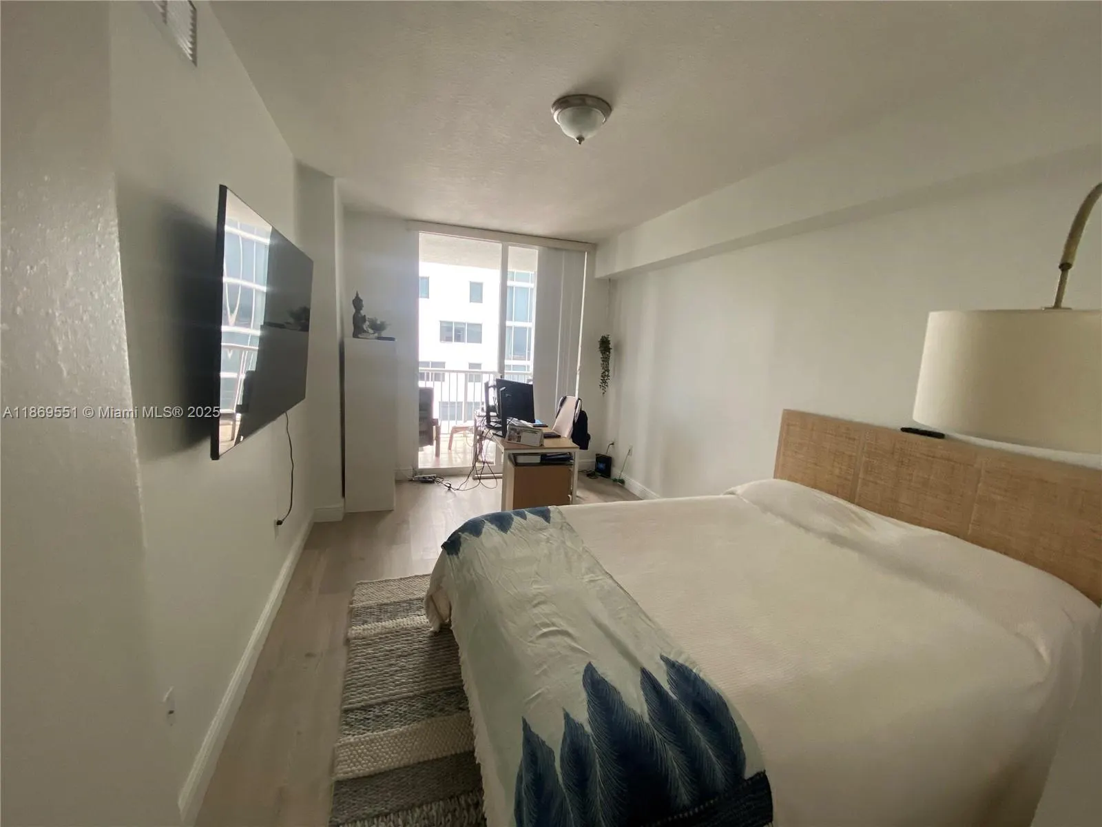 170 SE 14th St, #1908