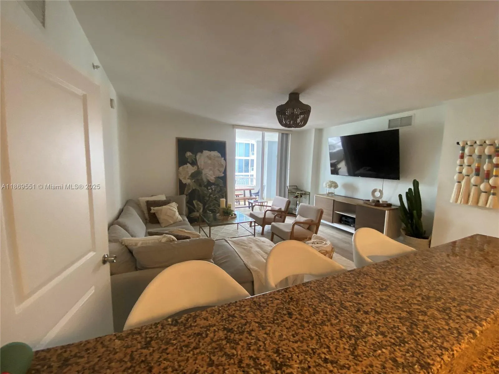 170 SE 14th St, #1908