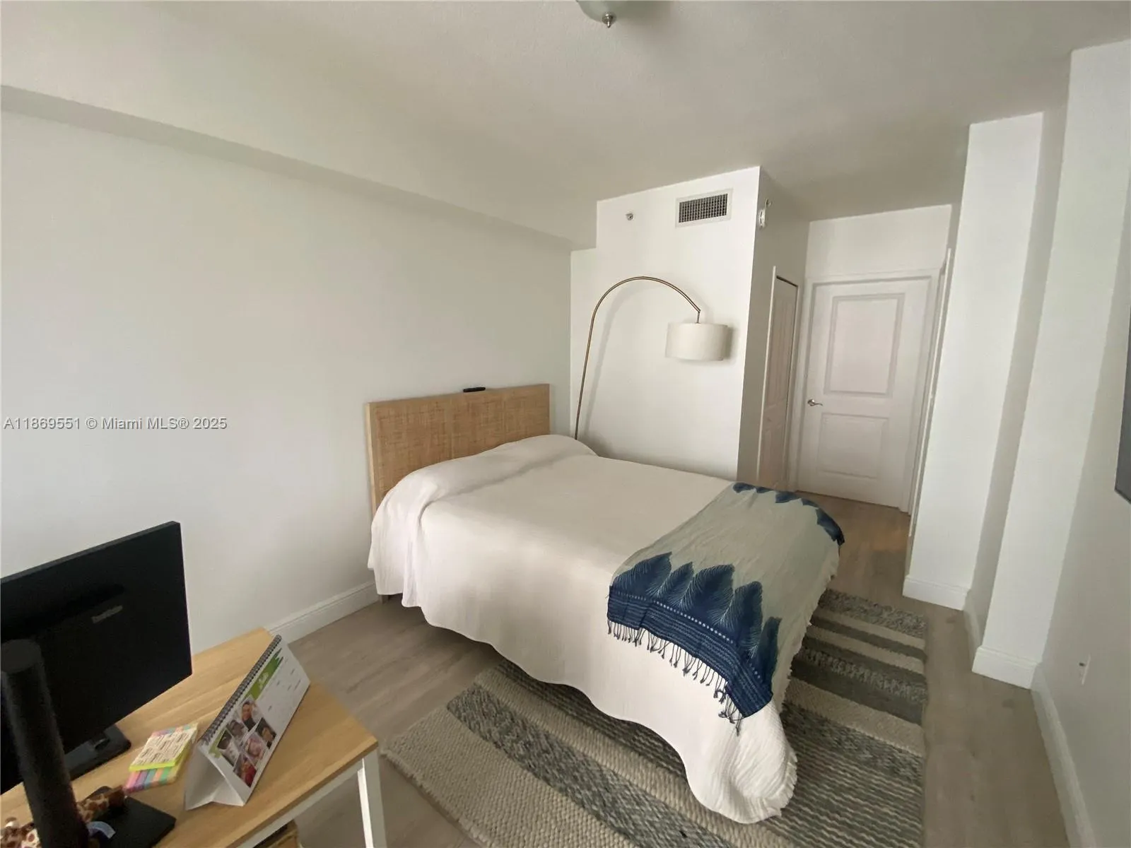 170 SE 14th St, #1908