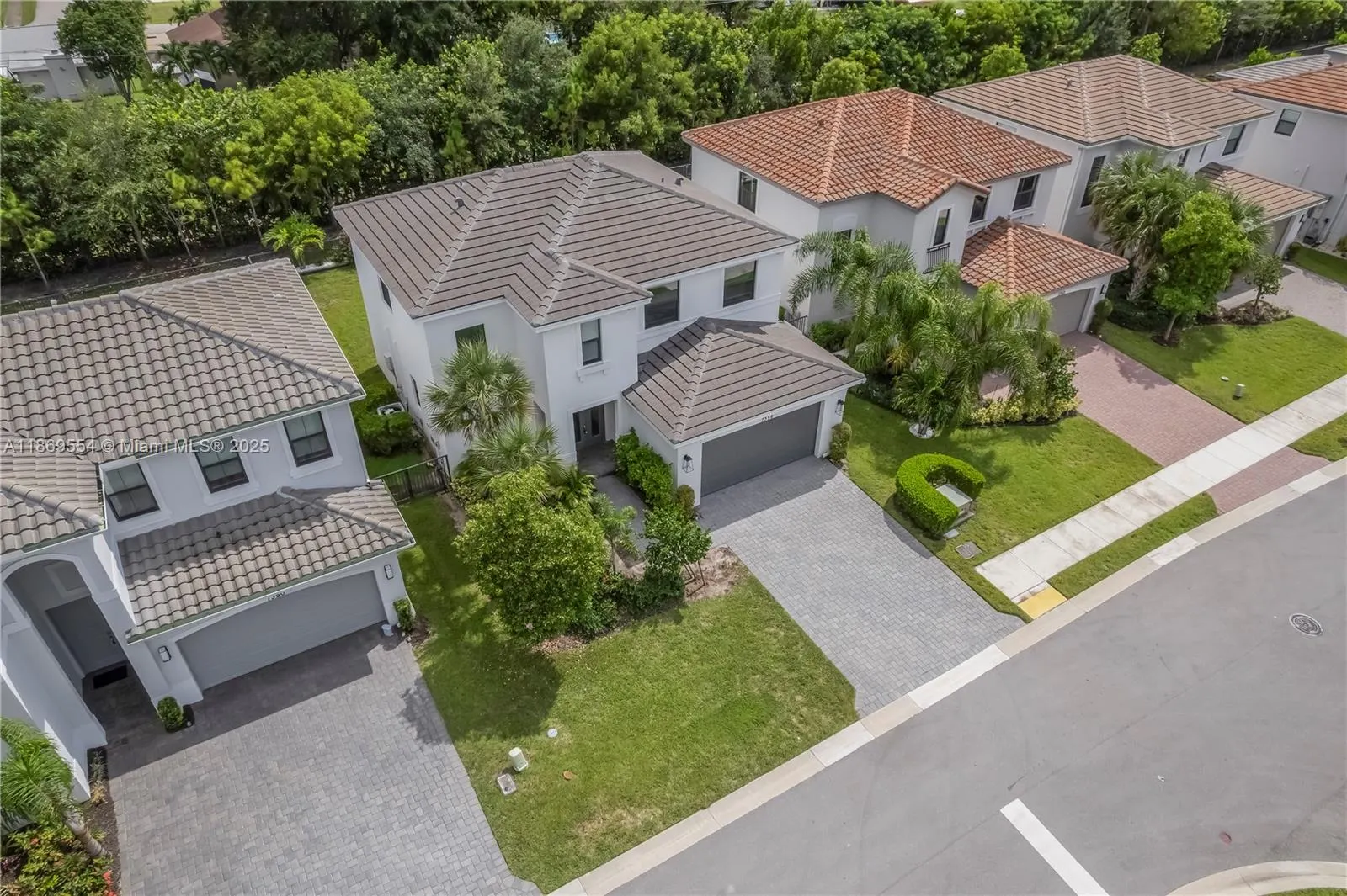 7356 Estero Dr