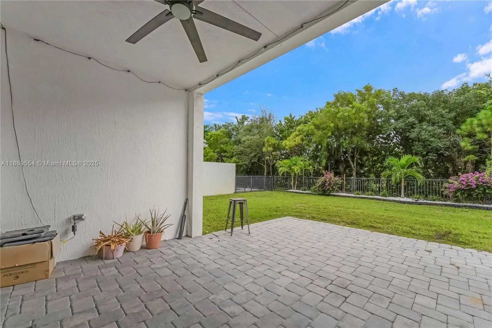 7356 Estero Dr