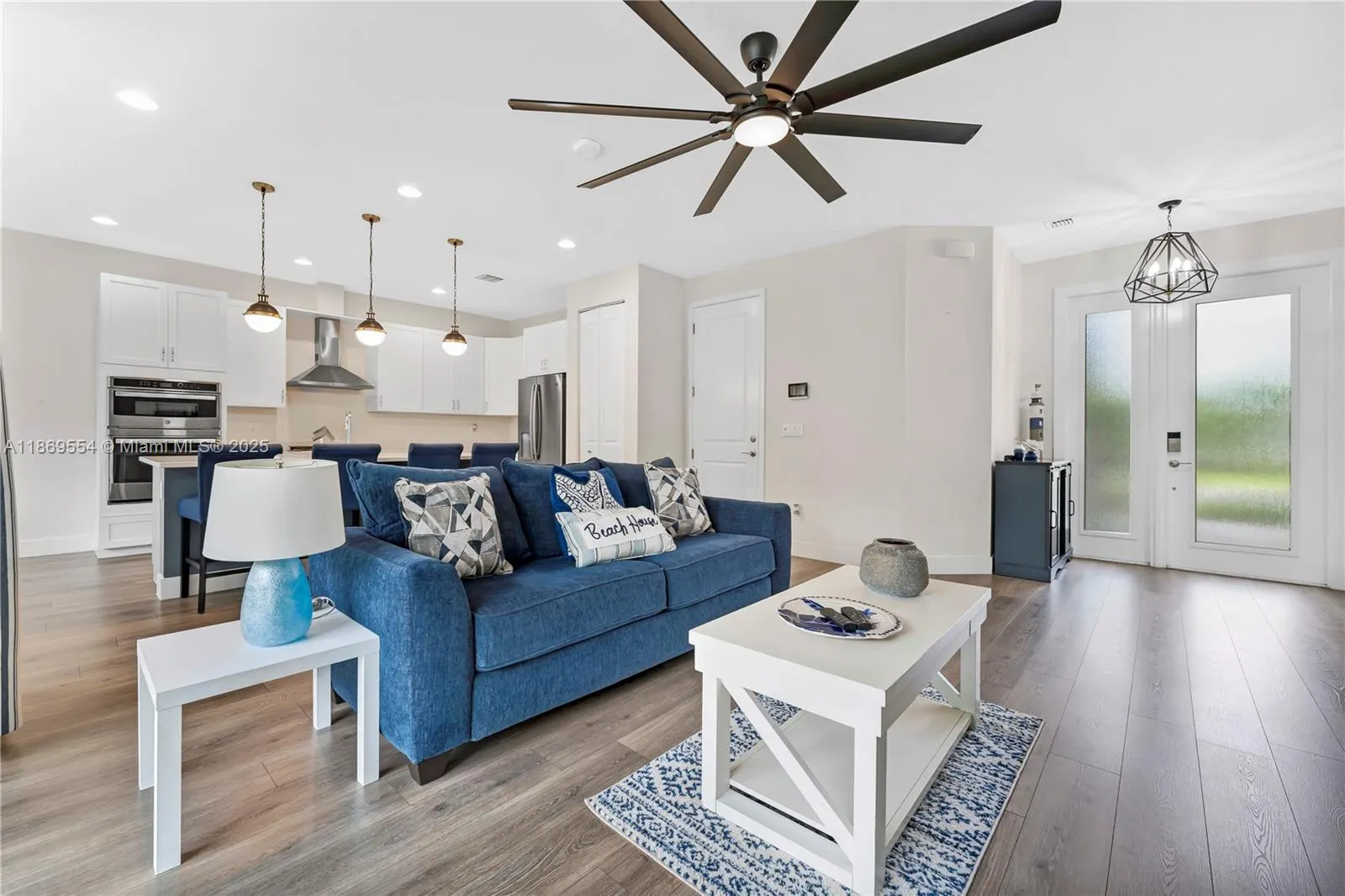 7356 Estero Dr
