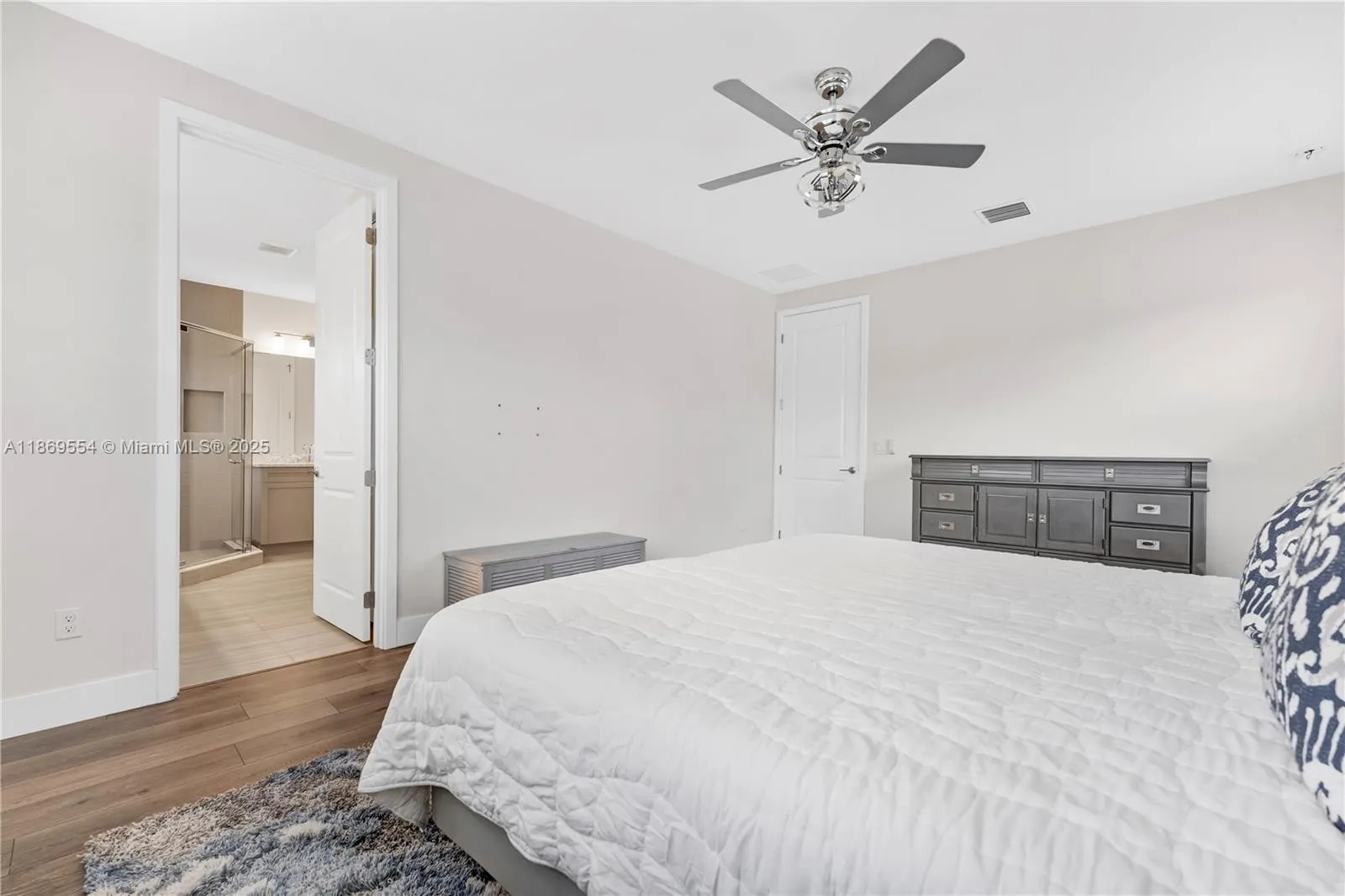 7356 Estero Dr