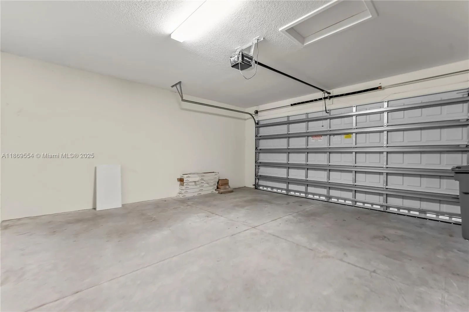 7356 Estero Dr