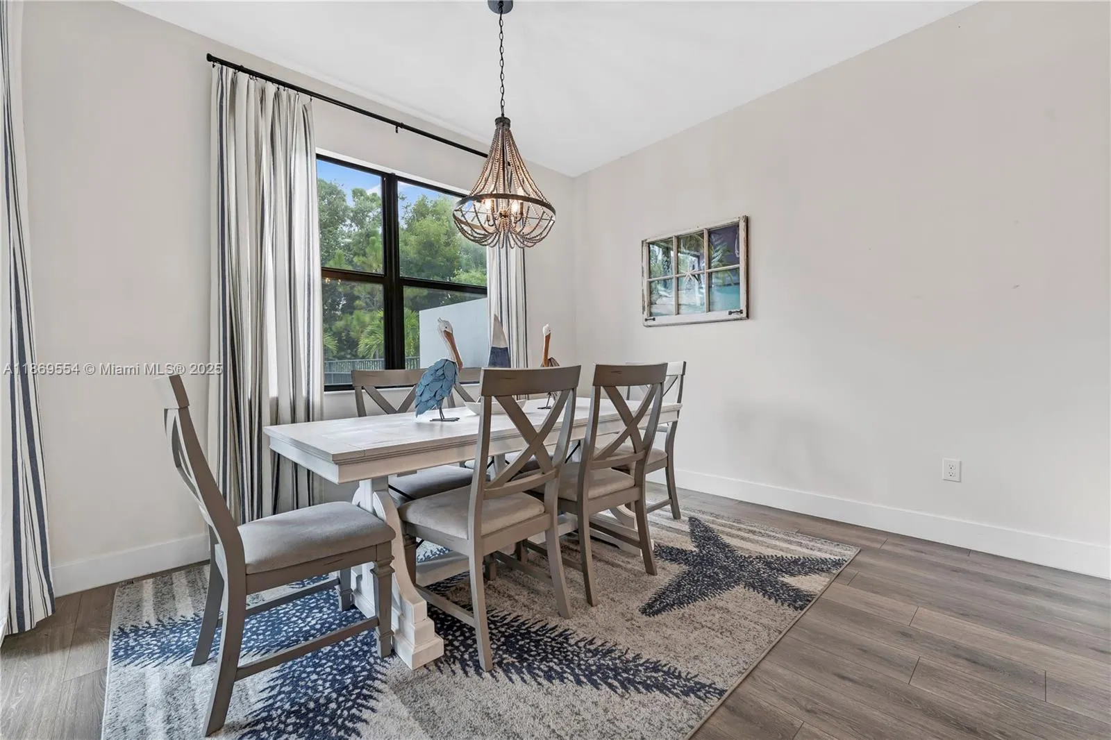 7356 Estero Dr