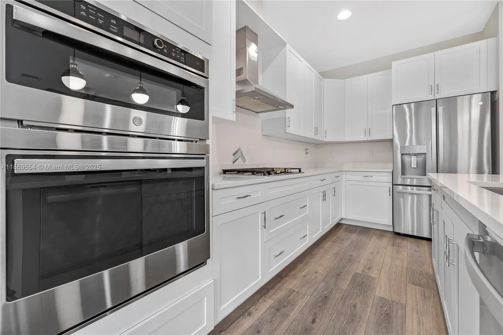 7356 Estero Dr