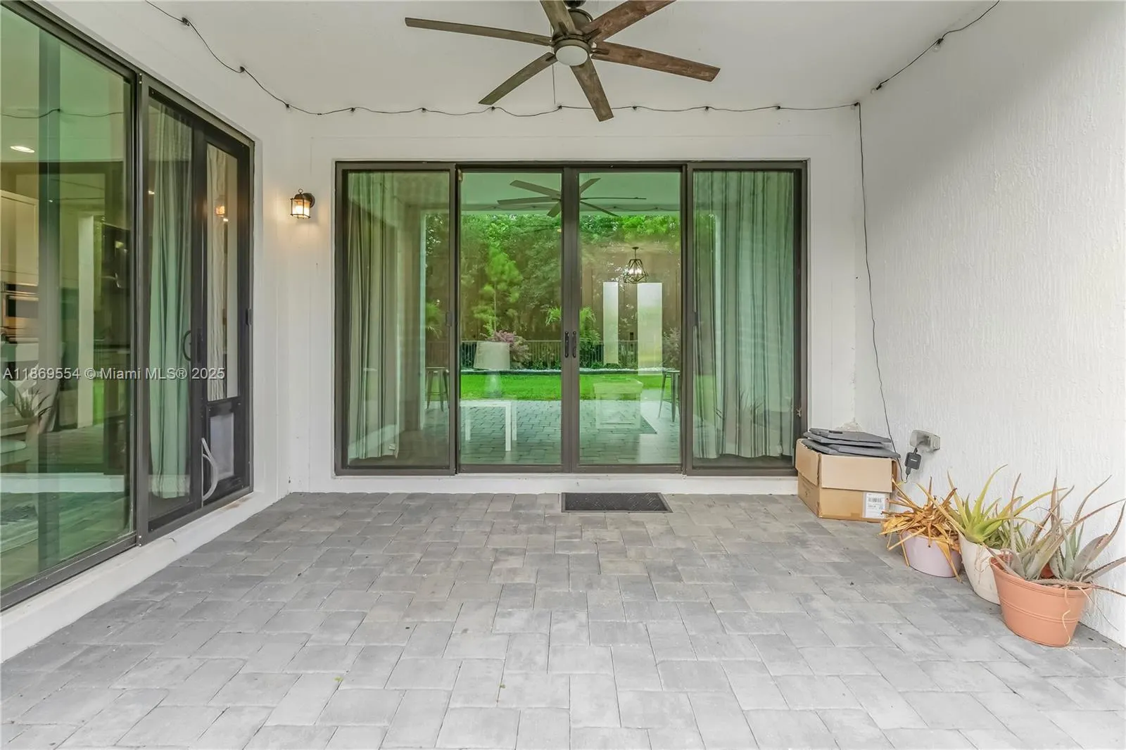 7356 Estero Dr