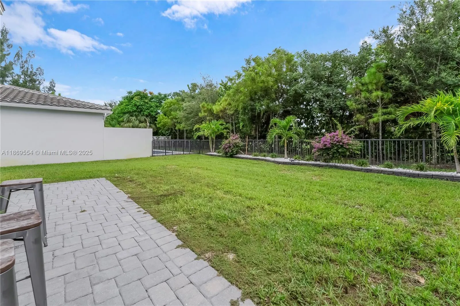 7356 Estero Dr