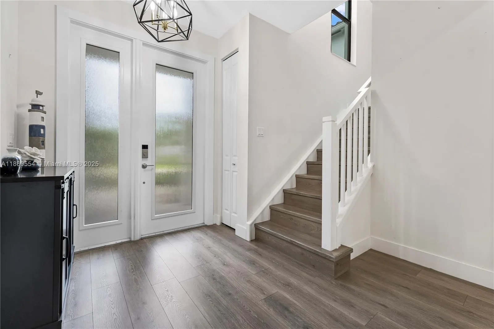 7356 Estero Dr