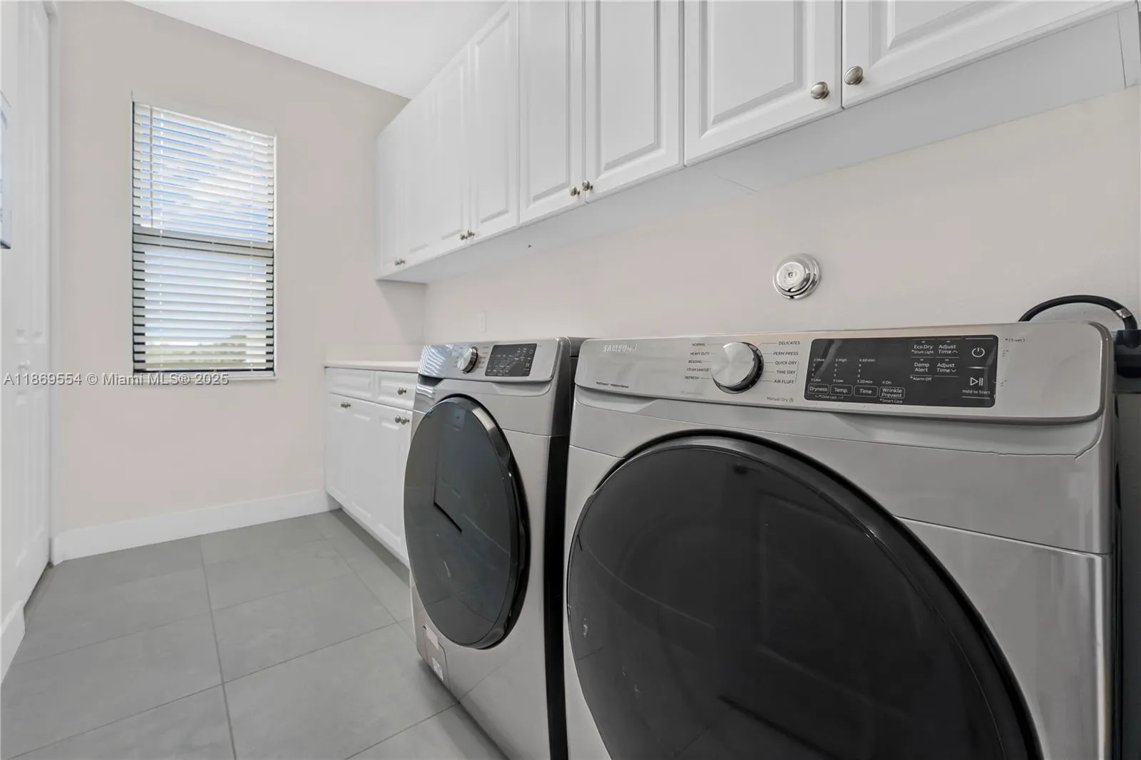 7356 Estero Dr