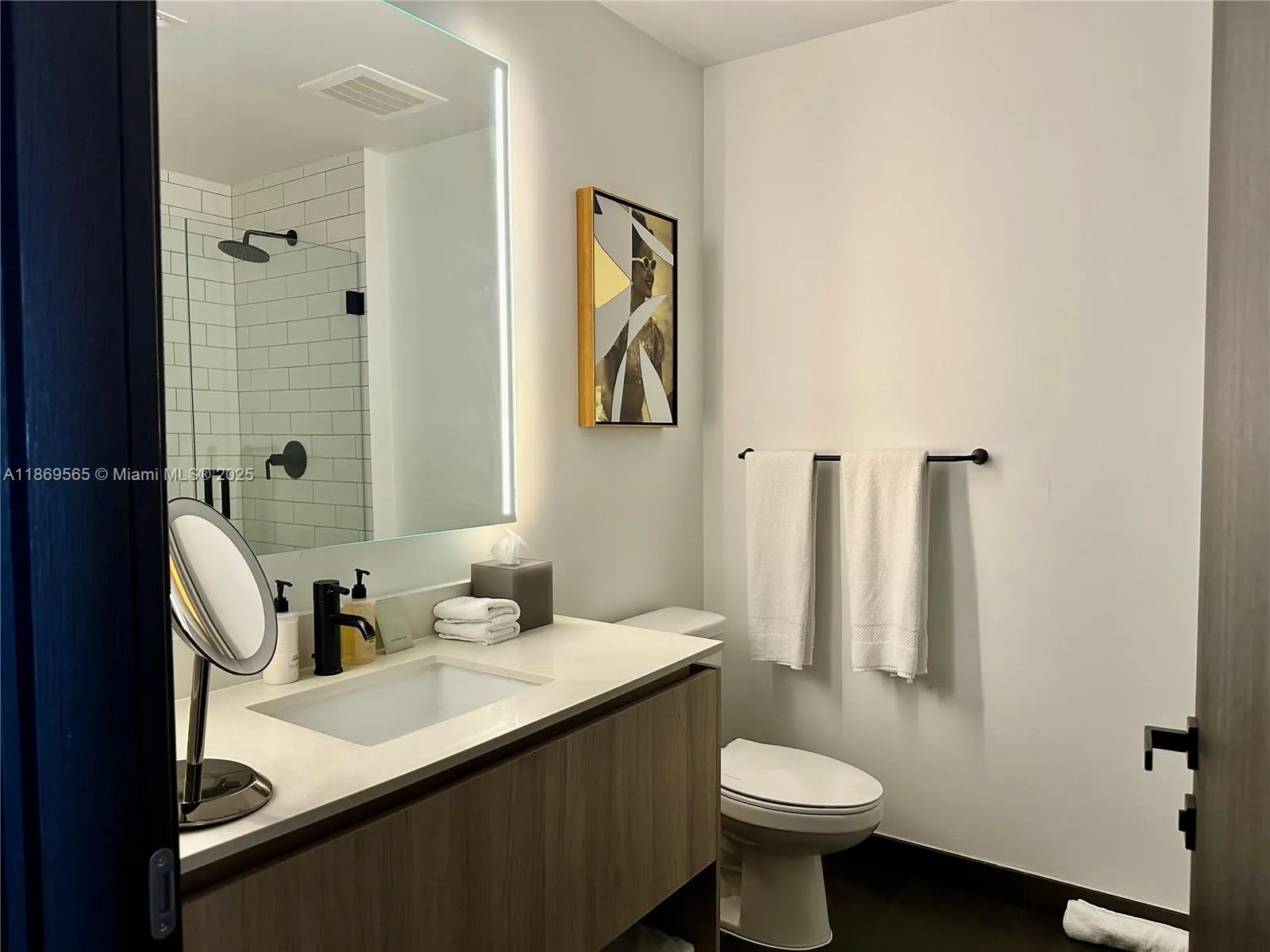 398 NE 5th Street, #2506