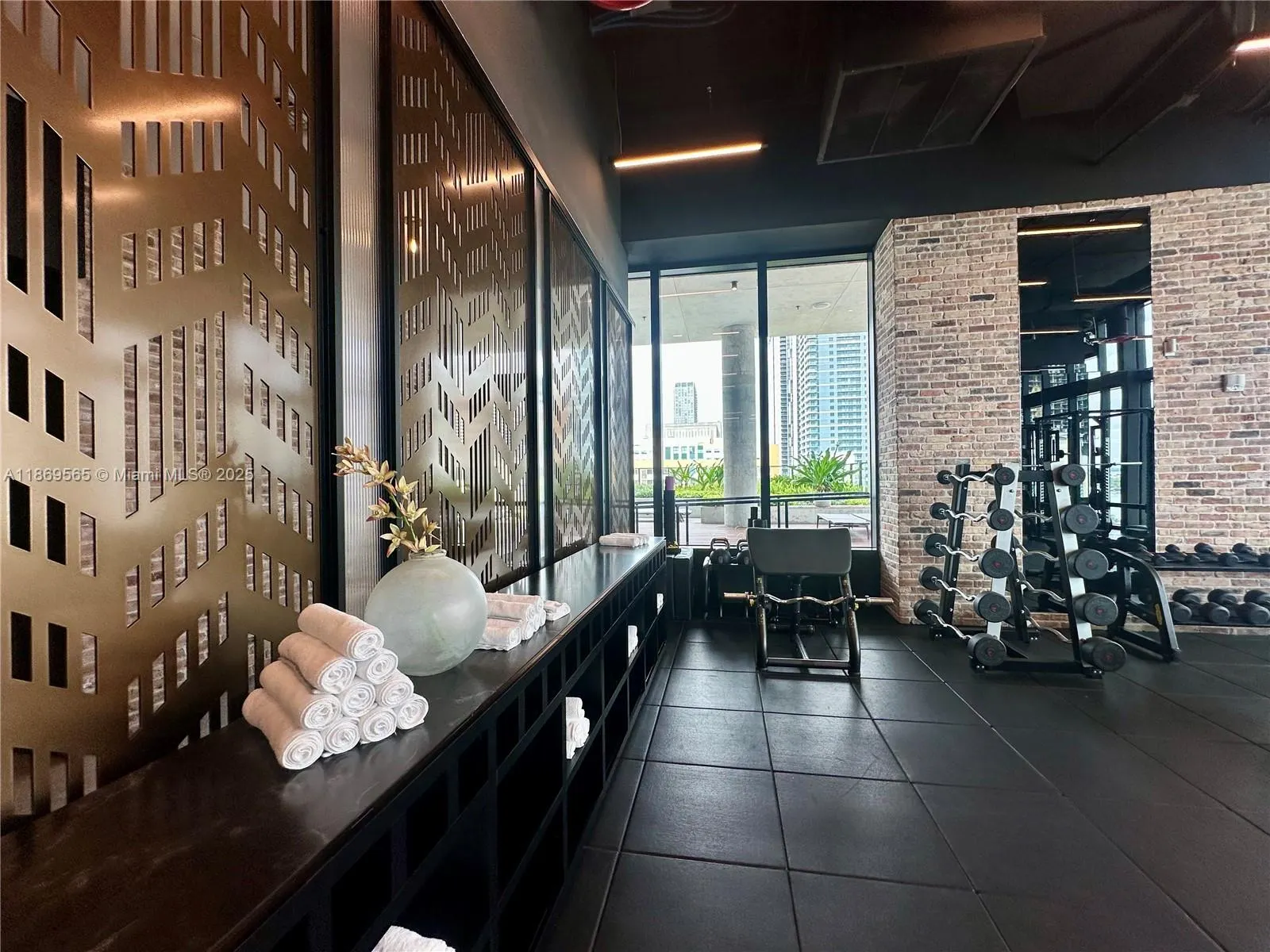 398 NE 5th Street, #2506