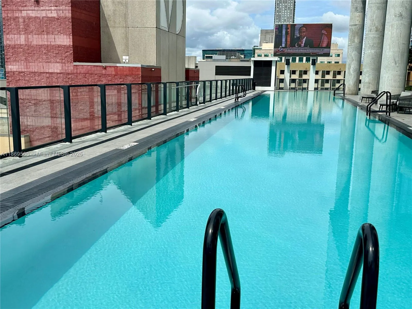 398 NE 5th Street, #2506
