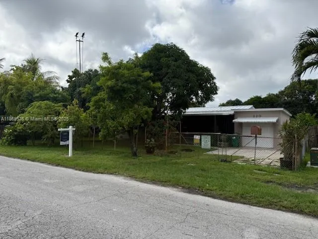 220 NW 144th St