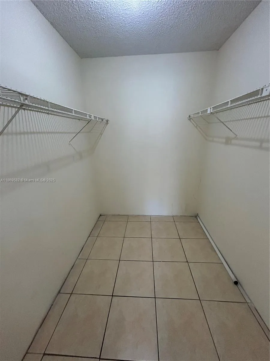 1250 NE 125th St, #207C