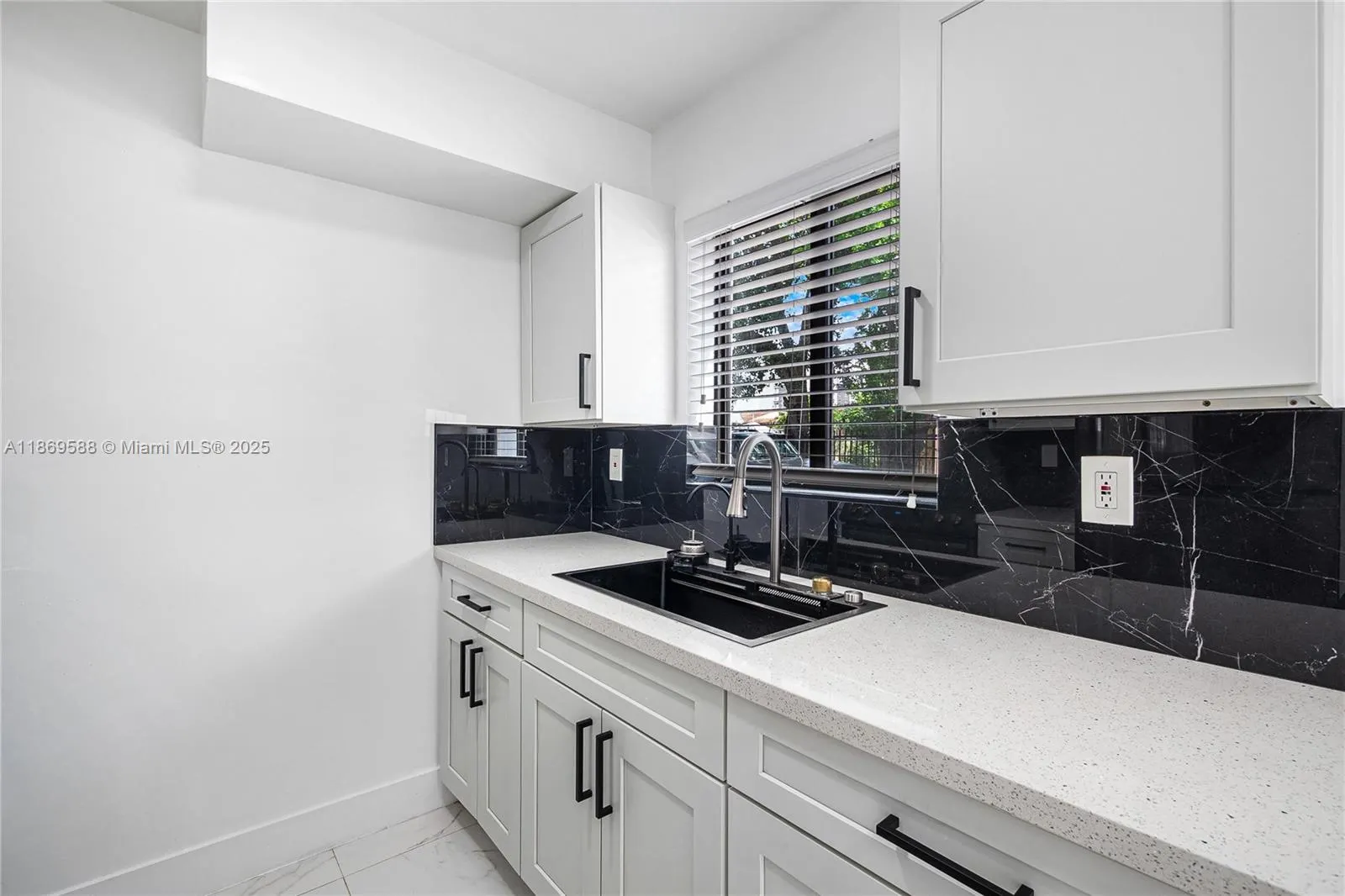 131 NE 77th St
