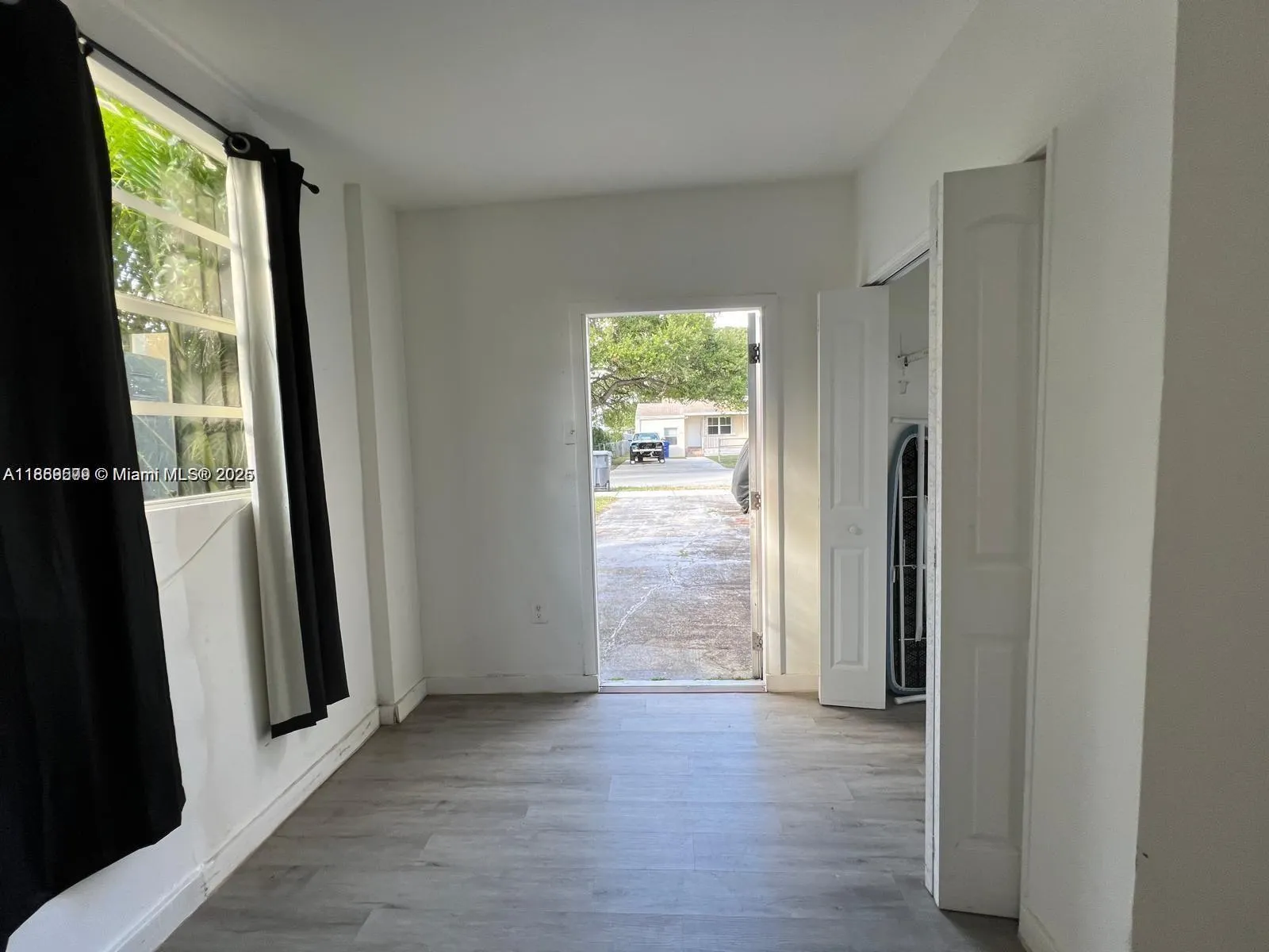 2126 Arthur St, #2