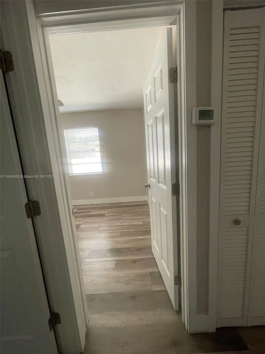 2111 Adams St, #0