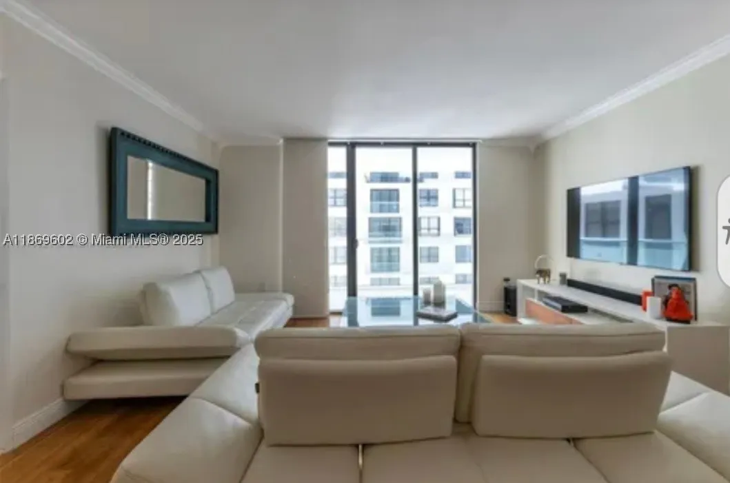9801 Collins Ave #10T