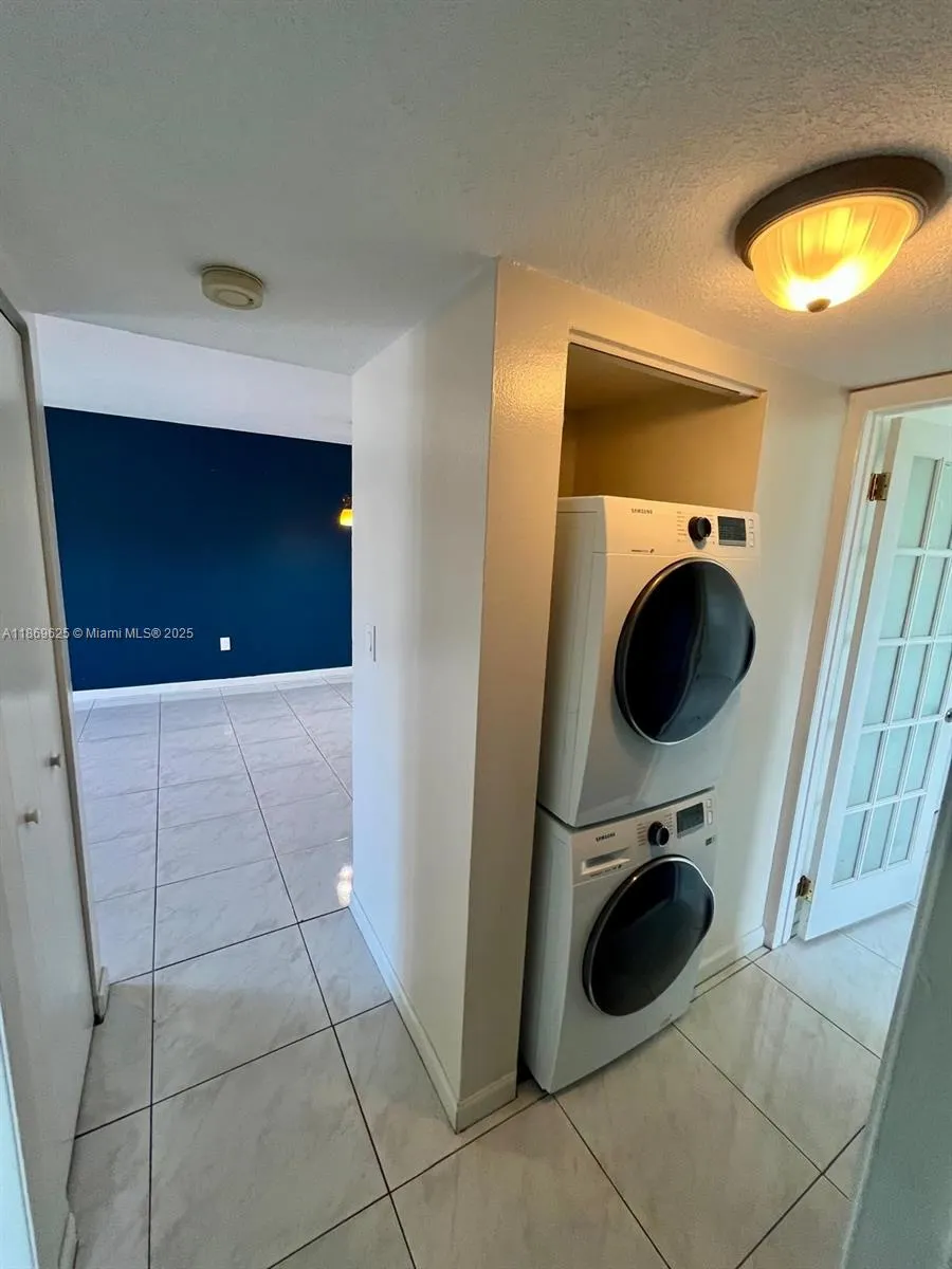 7071 SW 129th Ave, #7