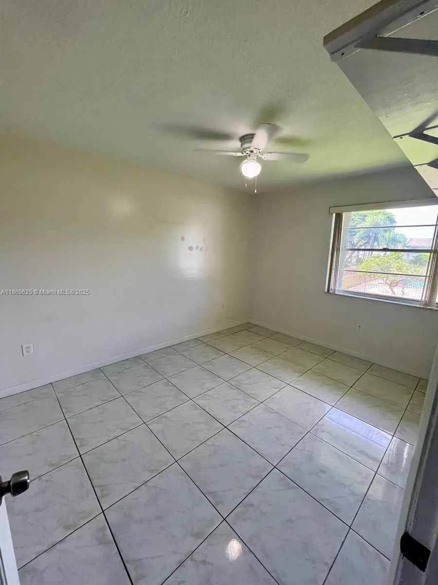 7071 SW 129th Ave, #7