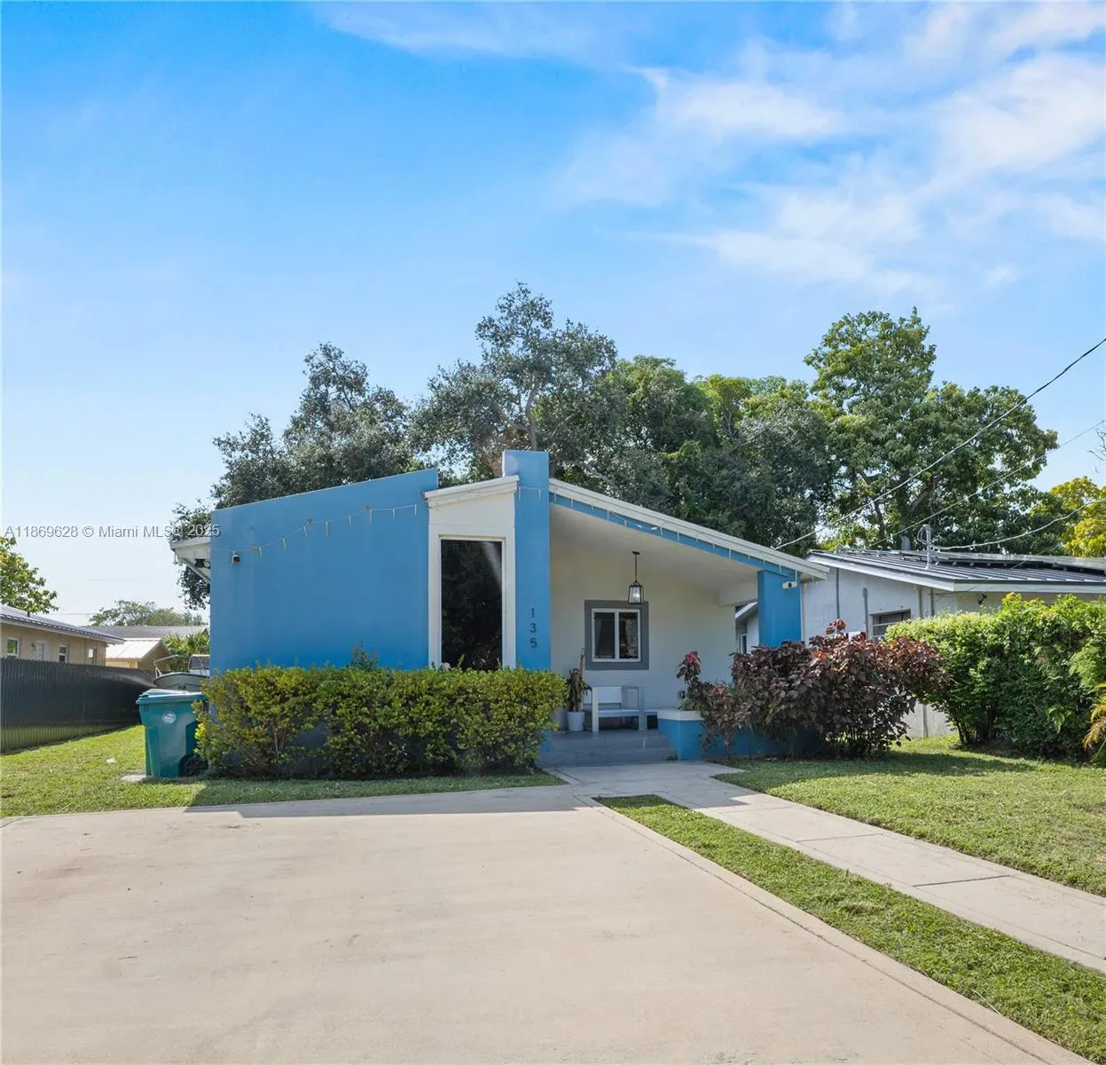 135 NW 6th Ave