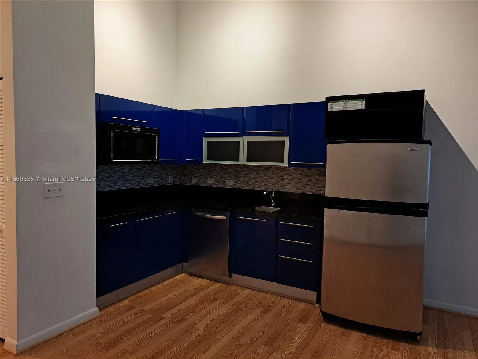 244 BISCAYNE BL, #245