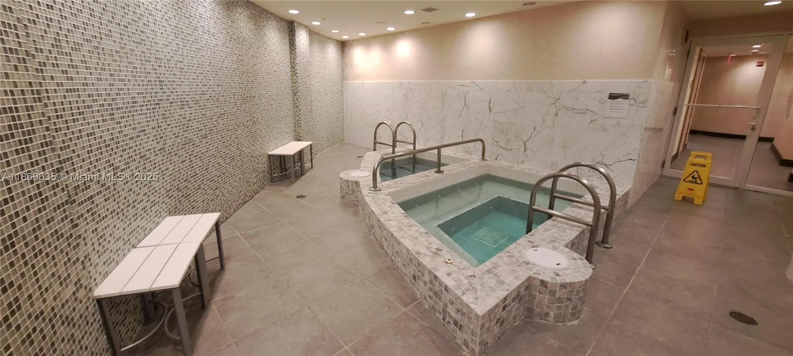 244 BISCAYNE BL, #245