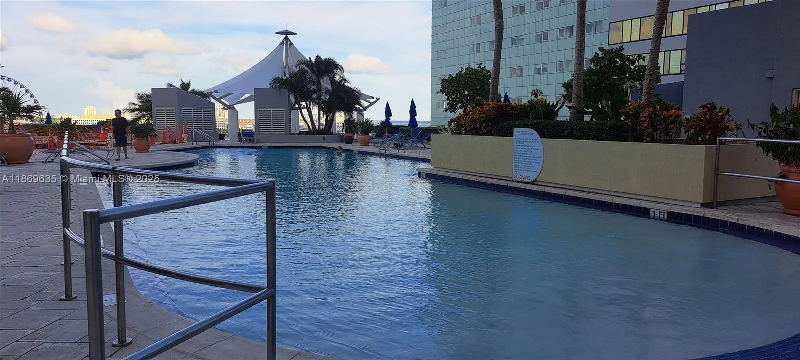 244 BISCAYNE BL, #245