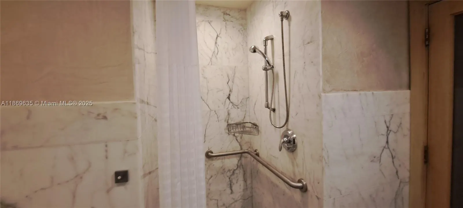 244 BISCAYNE BL, #245