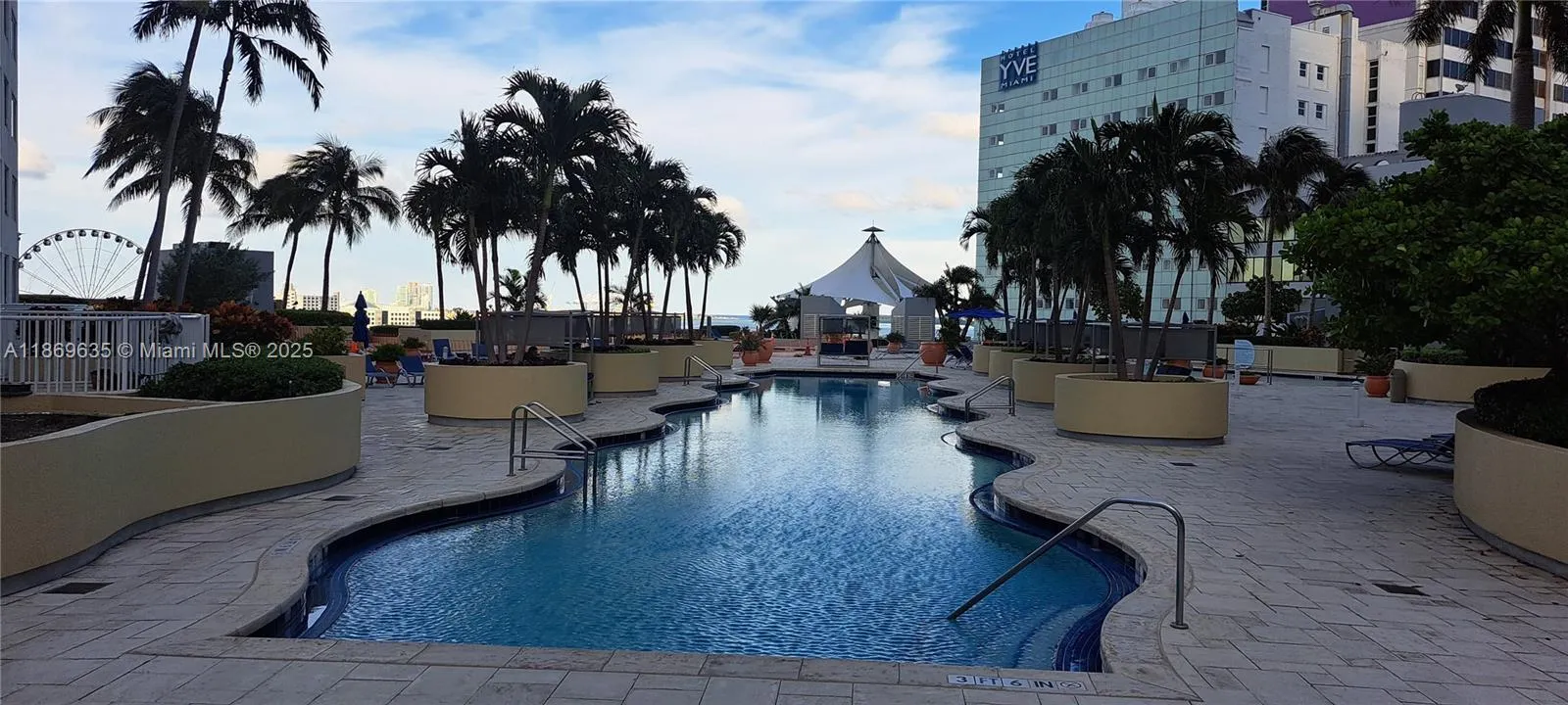 244 BISCAYNE BL, #245