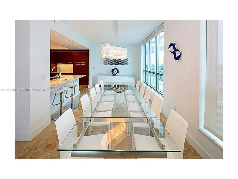 3535 S OCEAN DR, #2002