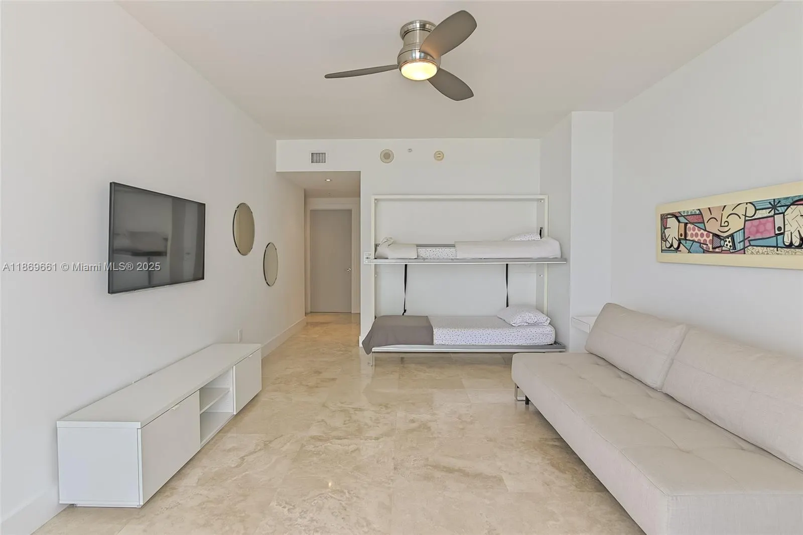 3535 S OCEAN DR, #2002