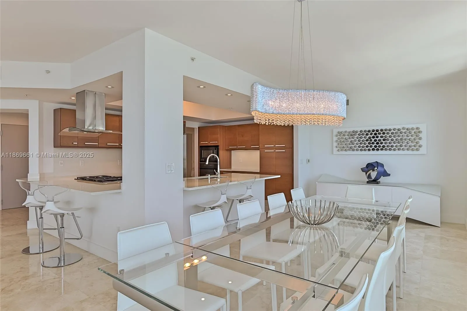 3535 S OCEAN DR, #2002