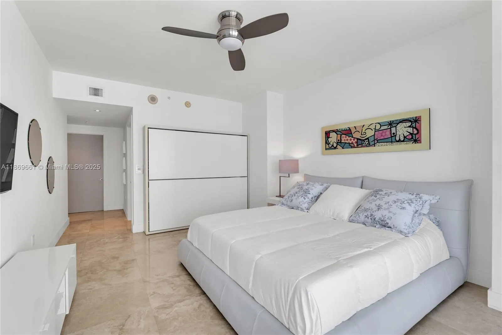 3535 S OCEAN DR, #2002