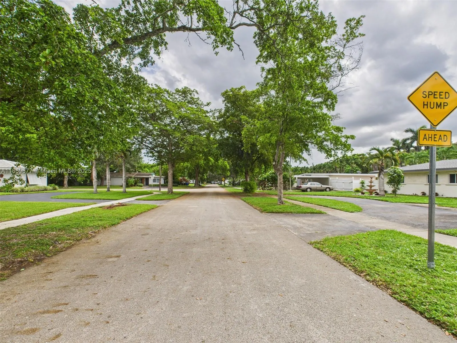 217 S 57th Ter