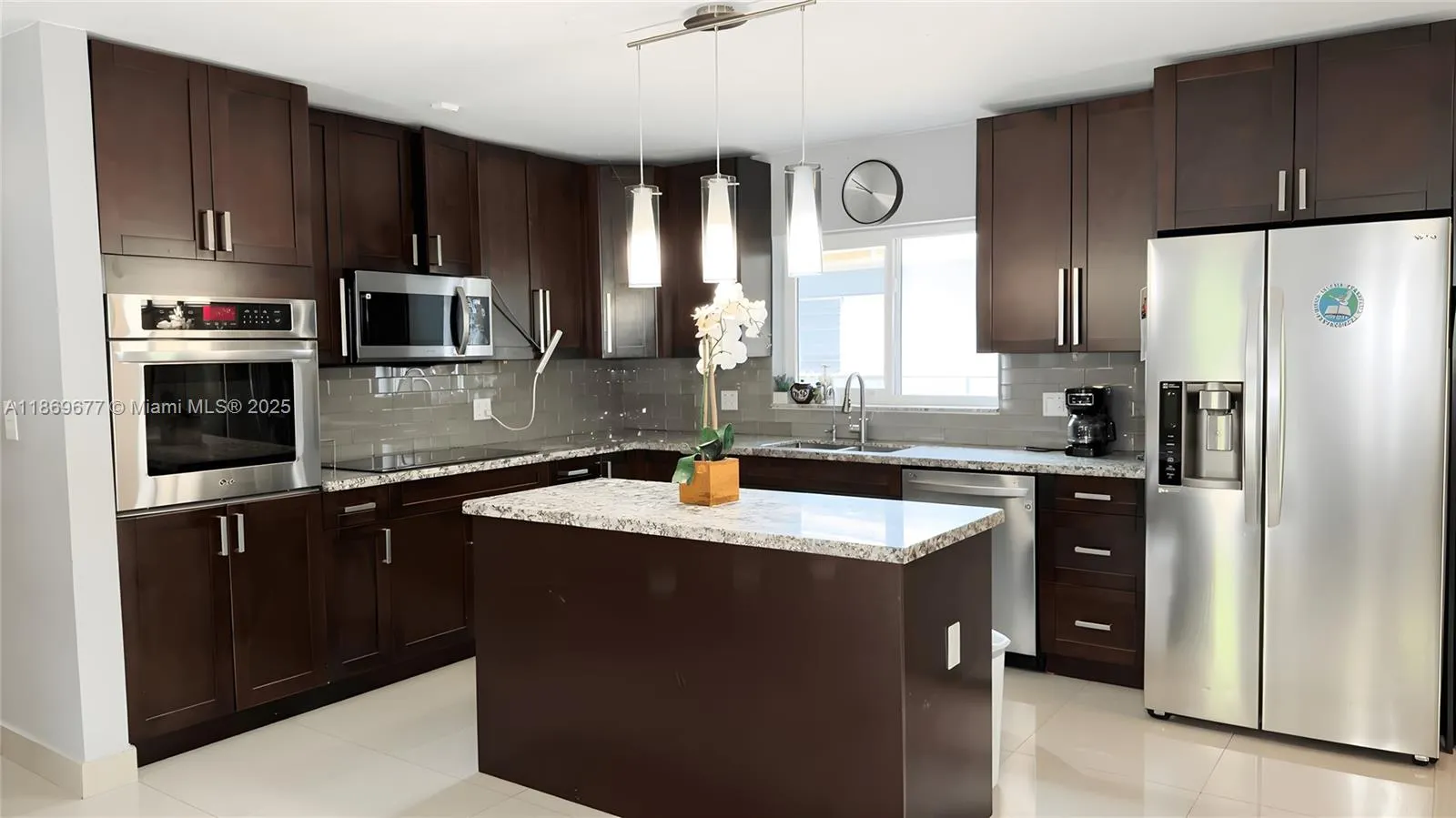 217 S 57th Ter