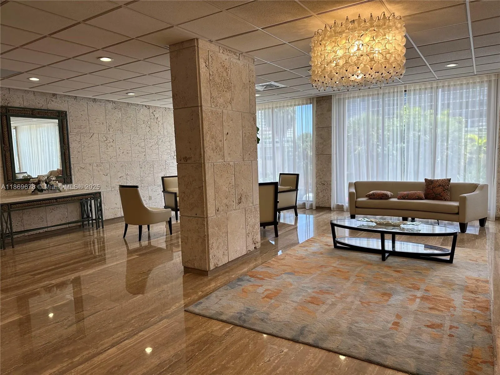 1985 S Ocean Dr, #17M