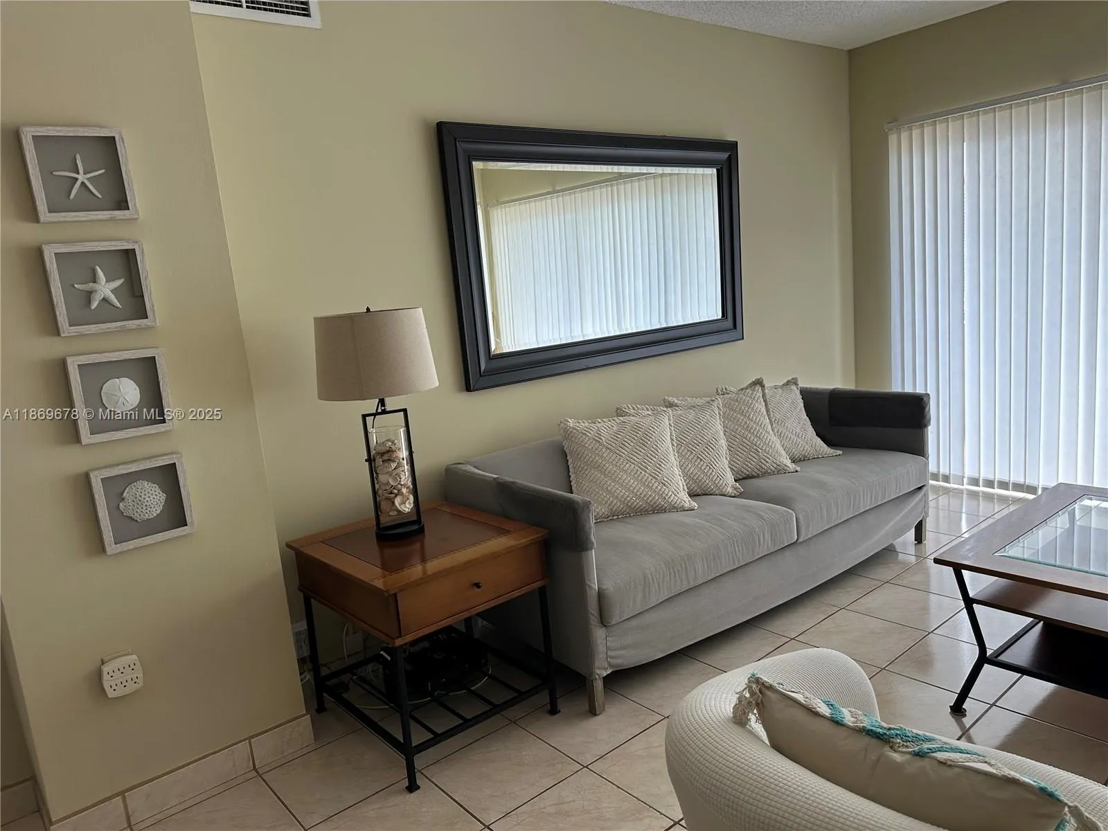 1985 S Ocean Dr, #17M